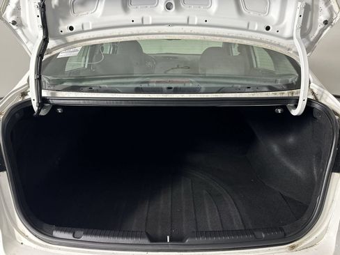 Used 2017 Kia Forte LX FWD image 22