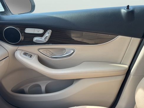 Used 2018 Mercedes-Benz GLC 300 image 17