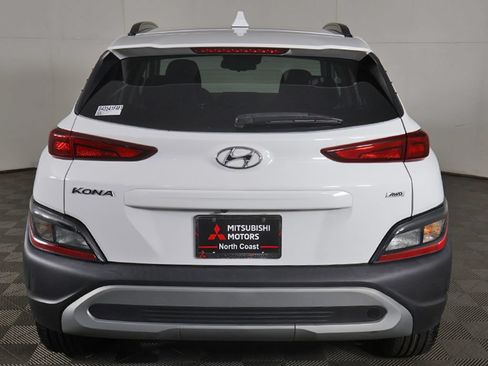 Used 2023 Hyundai Kona SEL w/ Cargo Package AWD/4WD image 11