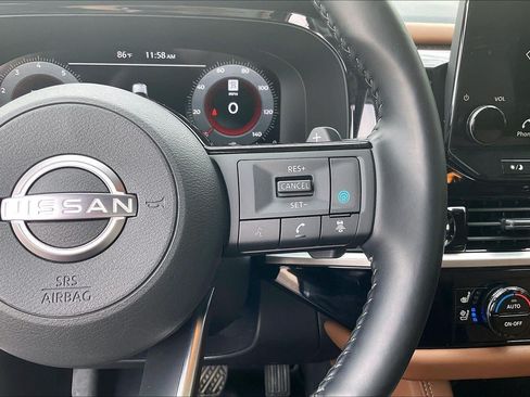 Used 2025 Nissan Pathfinder Platinum AWD/4WD image 20