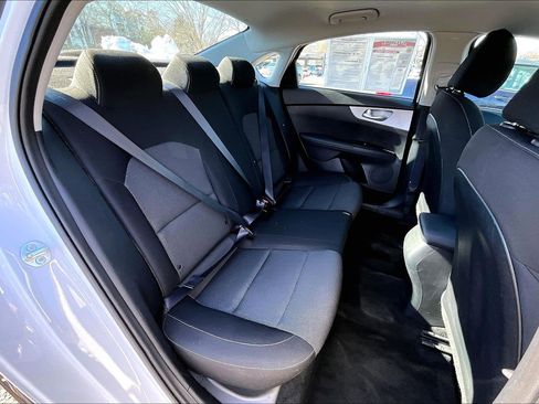Used 2024 Kia Forte LXS image 24
