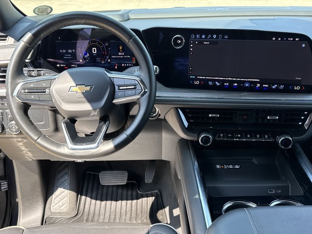 Used 2025 Chevrolet Tahoe Premier AWD/4WD image 8