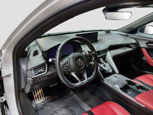 Used 2025 Acura TLX SH-AWD w/ A-SPEC Pkg image 9