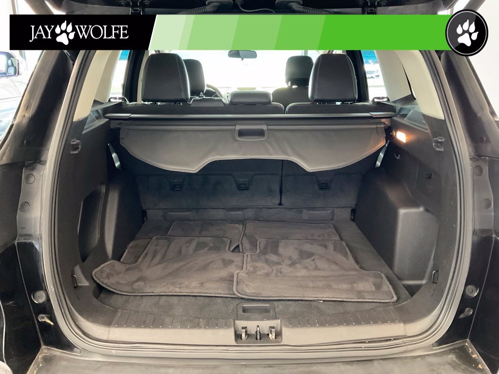 Used 2019 Ford Escape SEL w/ Sun & Style Package AWD/4WD image 22
