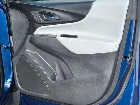 Used 2023 Chevrolet Equinox LS w/ LS Convenience Package image 33