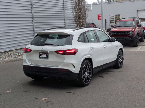 New 2026 Mercedes-Benz GLA 35 AMG 4MATIC image 3