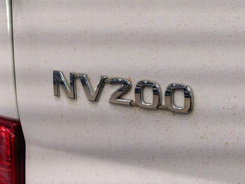 Used 2020 Nissan NV200 SV w/ Back Door Glass Package image 42