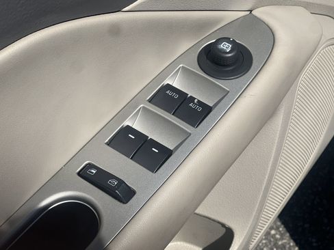 Used 2012 Ford Fusion SEL image 12