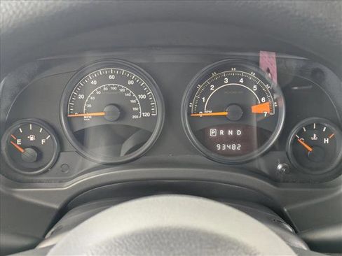 Used 2016 Jeep Patriot Sport w/ Power Value Group AWD/4WD image 12