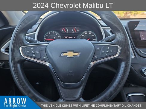 Used 2024 Chevrolet Malibu LT image 25