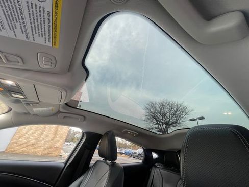 Used 2022 Ford Mustang Mach-E Premium image 25