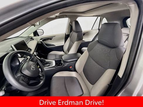 Certified 2025 Toyota RAV4 XLE w/ Convenience Package AWD/4WD image 5