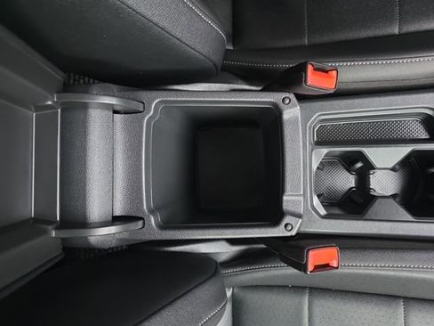 Used 2020 Volkswagen Tiguan SE w/ Panoramic Sunroof Package image 25