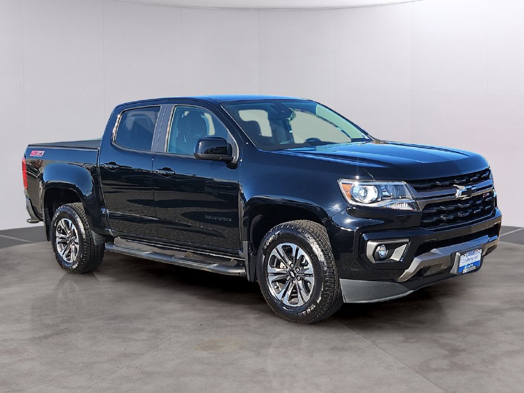 Used 2021 Chevrolet Colorado Z71 w/ Safety Package AWD/4WD image 3