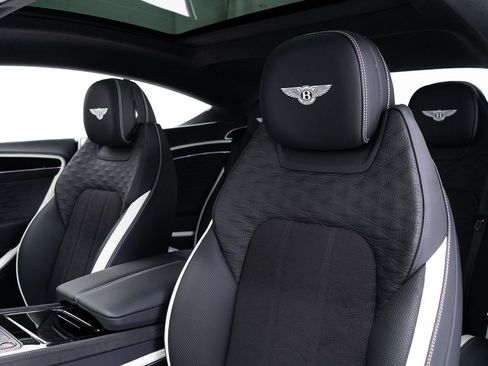 Used 2025 Bentley Continental GT Speed image 16