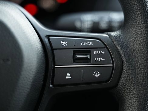 New 2026 Honda HR-V LX image 39