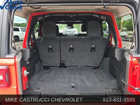 Used 2024 Jeep Wrangler Unlimited Rubicon AWD/4WD image 26