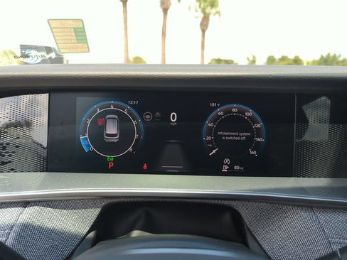 Used 2025 Volkswagen Tiguan S FWD image 45