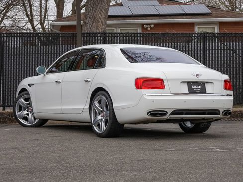 Used 2015 Bentley Flying Spur V8 image 21