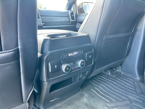 Used 2019 Ford Expedition Limited w/ Special Edition Package image 18