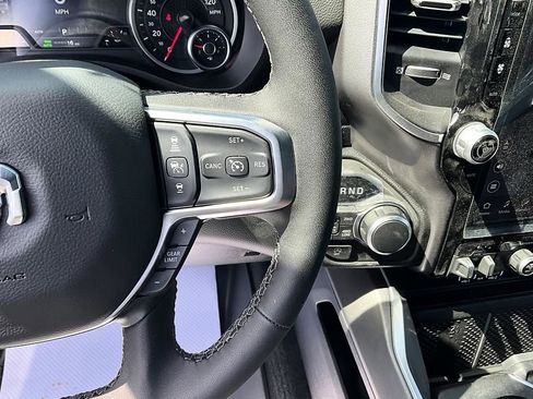 New 2026 RAM 1500 Big Horn AWD/4WD image 31