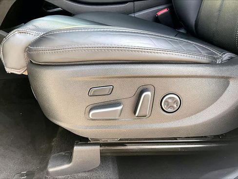 Used 2022 Hyundai Santa Fe Calligraphy FWD image 32