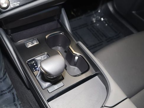 Used 2024 Lexus ES 350 image 29