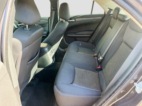 Used 2021 Chrysler 300 Touring w/ Sport Appearance Package RWD image 23