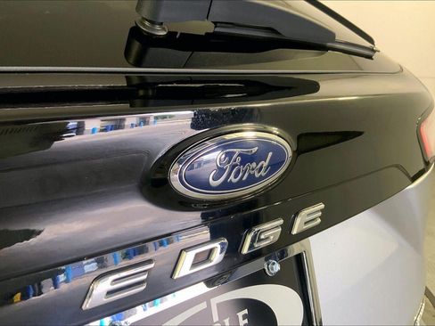 Used 2024 Ford Edge SEL AWD/4WD image 29