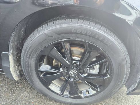 Used 2024 Honda Odyssey Sport image 9