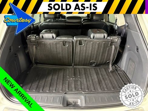 Used 2016 Nissan Pathfinder Platinum w/ Cargo Package FWD image 39