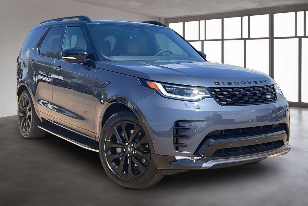 New 2026 Land Rover Discovery Dynamic SE AWD/4WD image 2