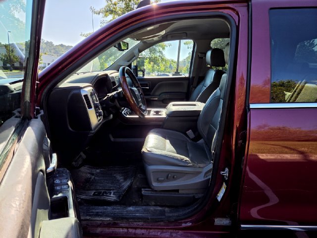Used 2015 GMC Sierra 1500 SLT w/ SLT Preferred Package AWD/4WD image 14