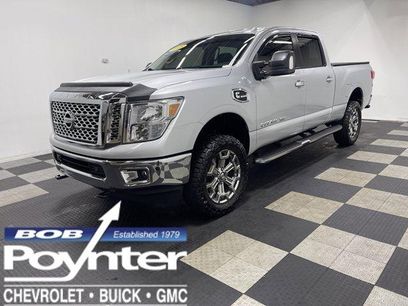 Used 2018 Nissan Titan SV w/ SV Convenience Package