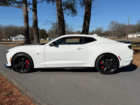 Used 2024 Chevrolet Camaro SS image 18