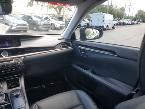 Used 2018 Lexus ES 350 w/ Accessory Package 2 FWD image 19