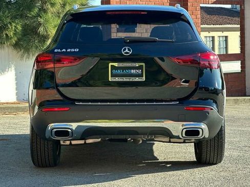 Certified 2025 Mercedes-Benz GLA 250 GLA 250 image 5