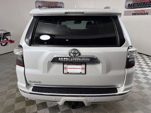 Used 2024 Toyota 4Runner Limited AWD/4WD image 6