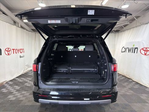 Used 2026 Toyota Sequoia Limited AWD/4WD image 15