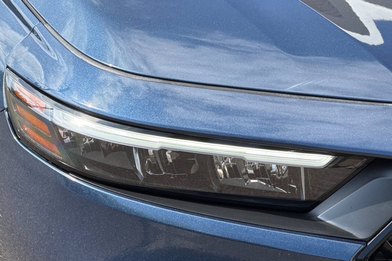 Used 2024 Honda Accord EX image 12