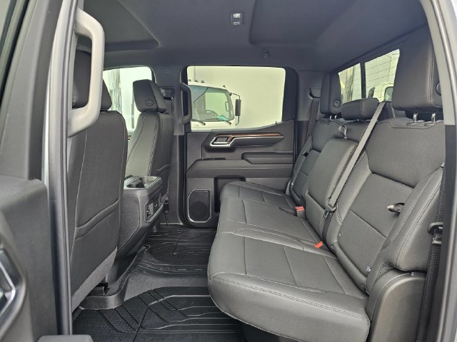 New 2026 Chevrolet Silverado 1500 RST w/ Convenience Package II AWD/4WD image 18