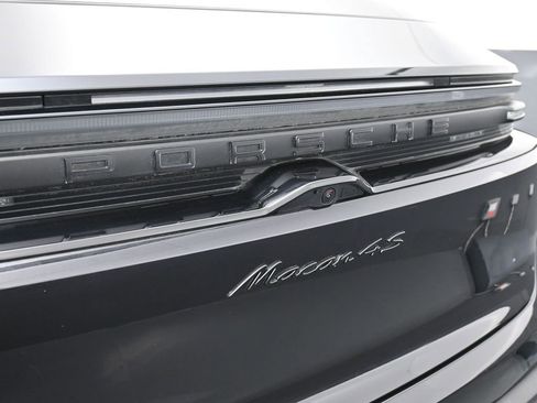 Certified 2025 Porsche Macan 4S Electric image 14
