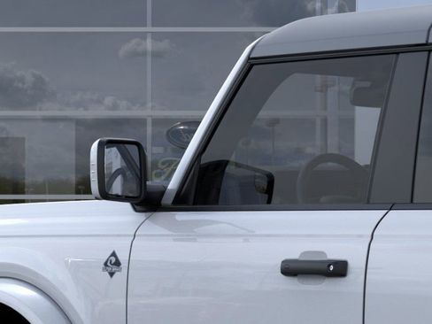 New 2026 Ford Bronco Outer Banks image 22