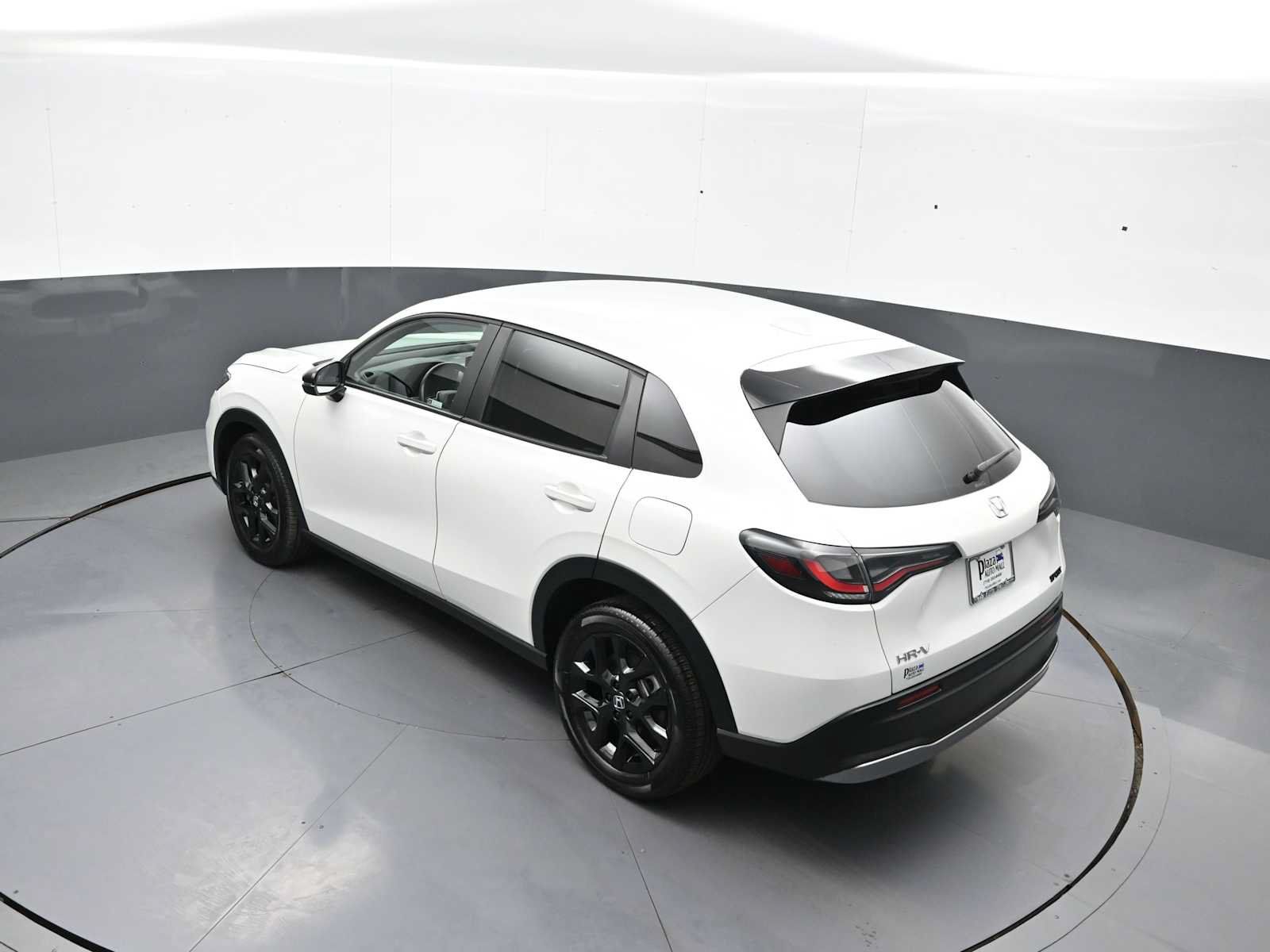Certified 2024 Honda HR-V Sport image 38