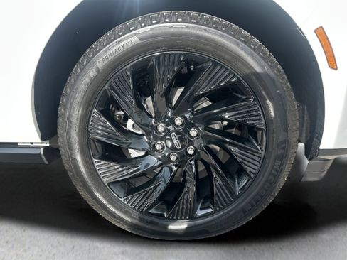 New 2026 Lincoln Navigator Reserve w/ Jet Appearance Package image 11