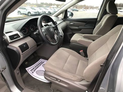 Used 2016 Honda Odyssey LX image 4