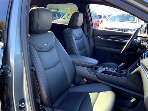 Used 2023 Cadillac XT5 Premium Luxury image 6