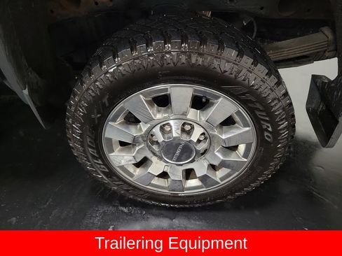 Used 2019 GMC Sierra 2500 Denali w/ Duramax Plus Package AWD/4WD image 13