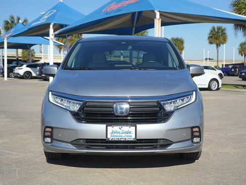 Used 2023 Honda Odyssey Touring image 6