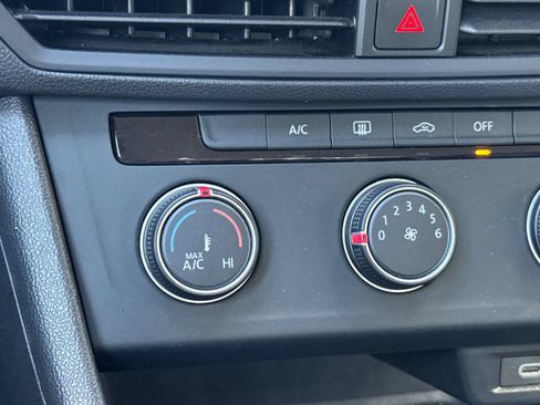Used 2024 Volkswagen Jetta S FWD image 28